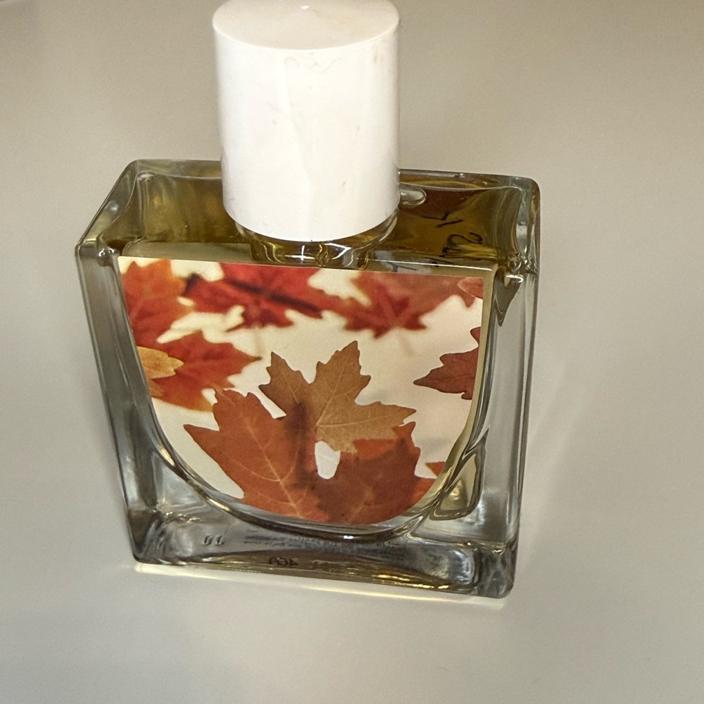 Skylar Perfume - Picture 2 of 3